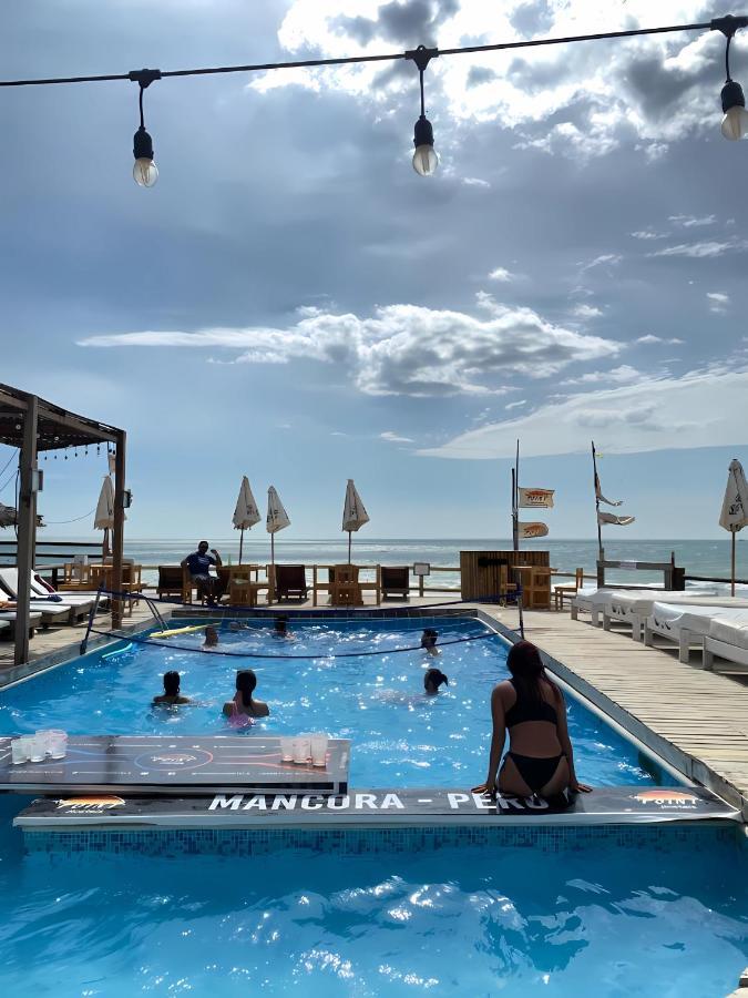 The Point Mancora Beach Esterno foto
