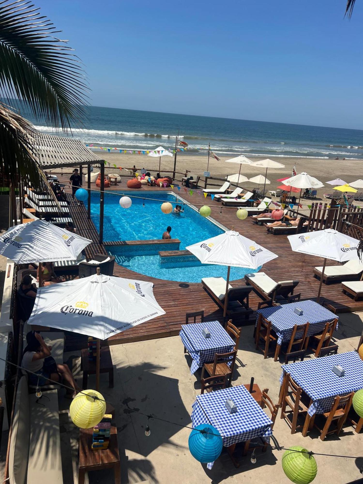 The Point Mancora Beach Esterno foto